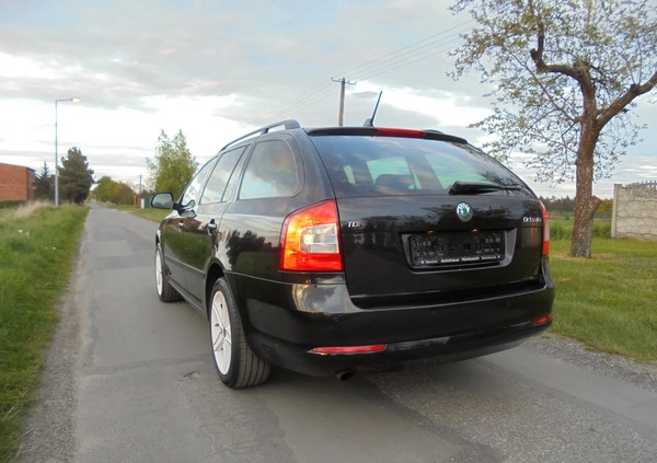 Skoda Octavia cena 29999 przebieg: 177395, rok produkcji 2013 z Gostyń małe 704